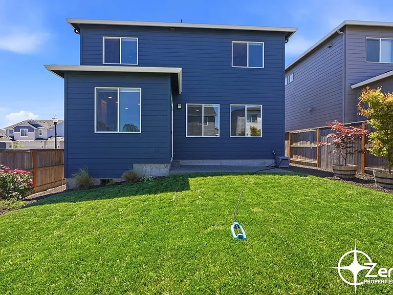 4326 NE 182nd St — Photo 30