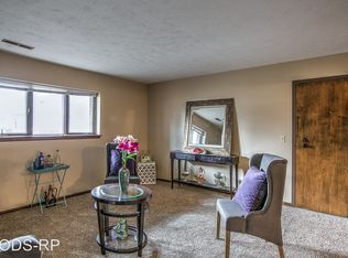 13122 N St APT 6, Omaha, NE 68137