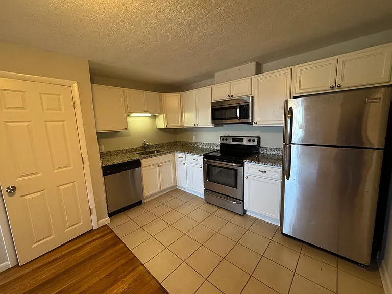 62 Mill St — Photo 15