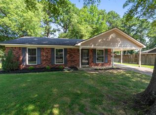 1019 Greencliff Rd, Collierville, TN 38017