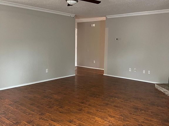 5th image of 4205 Hunters Creek Dr