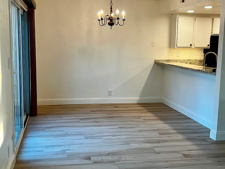 37840 Essanay Pl — Photo 8