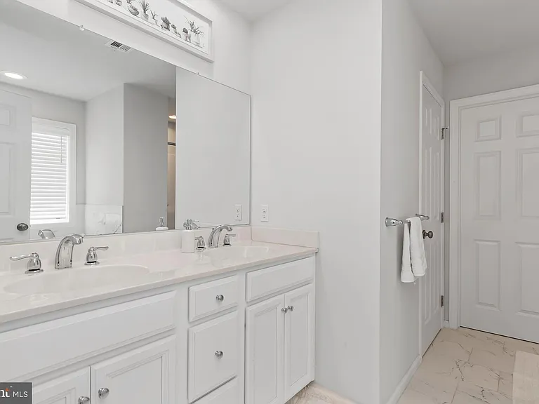 48 Meadow Creek Ln — Photo 22