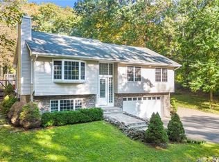 306 Silver Hill Rd, Derby, CT 06418