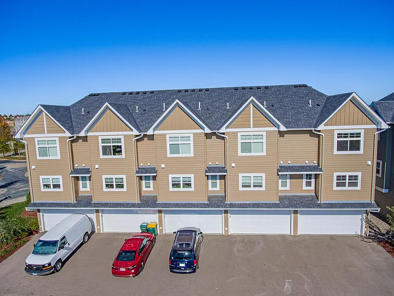 2976 Clover Ridge Dr — Photo 31