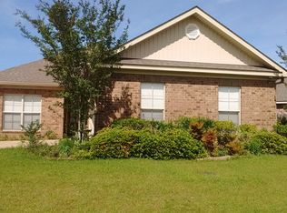 9304 Livingstone Ln, Mobile, AL 36695