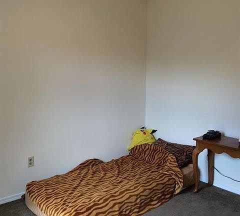 5th image of 4900 Sunset Cir N