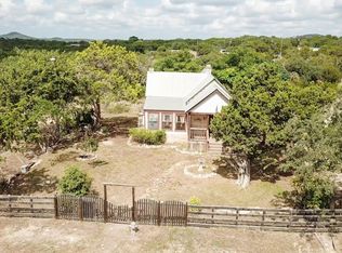 1101 Oil Wl, Pipe Creek, TX 78063