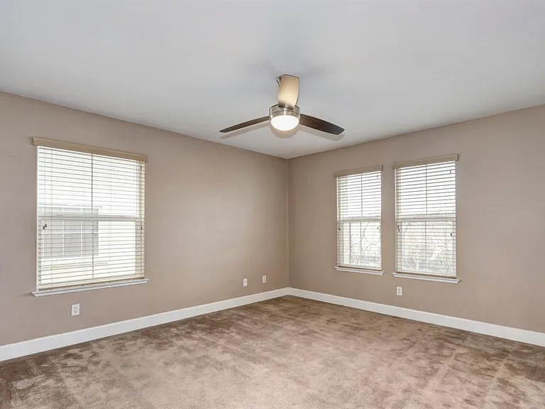 1817 Redondo Rd — Photo 30