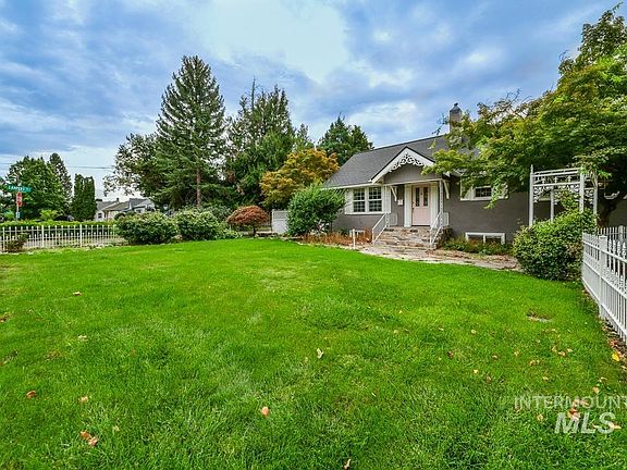 5th image of 2721 W Cassia St