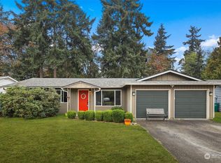 28503 20th Ave S, Federal Way, WA