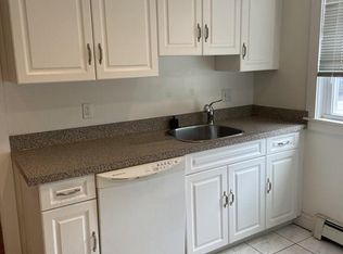 2 Barnes St #1, Waltham, MA 02453