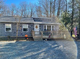 56 Linden Dr, Albrightsville, PA 18210