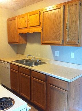 2nd image of 5864 Buckeye Ln APT 3