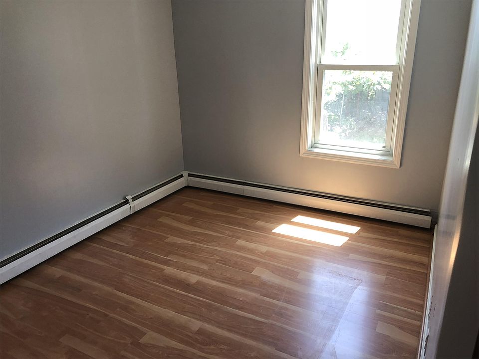 977987 Locust Street 977987 Locust St Fall River MA Zillow