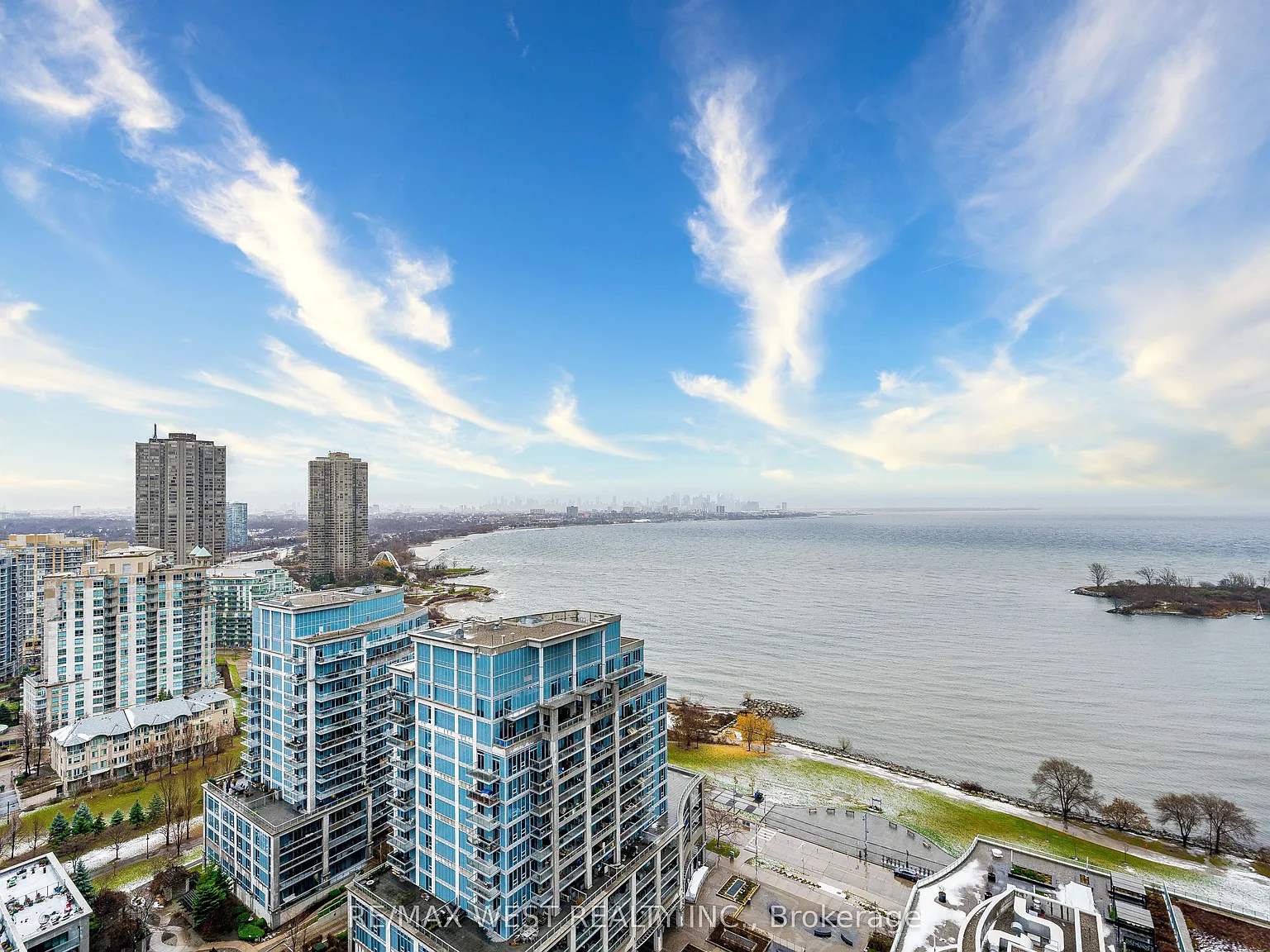 3 bed, $3,800 — Photo 2