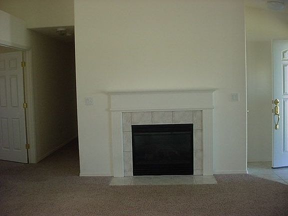 4th image of 1412 Kinglet Dr