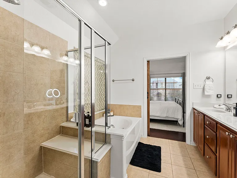 1478 Cambridge Dr — Photo 17