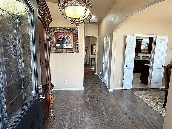 4th image of 6902 Pinecrest Ave