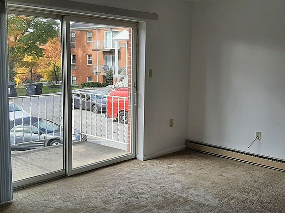 5th image of 3800 7th Ave APT 302B