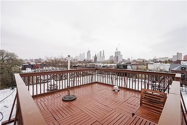 Sold by Avenue Sotheby's International Realty | media 10