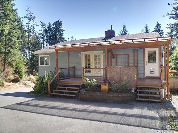 3rd image of 211 Moonstone Place