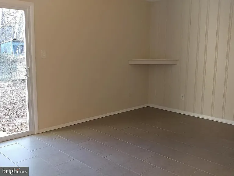 962 Topview Dr — Photo 10