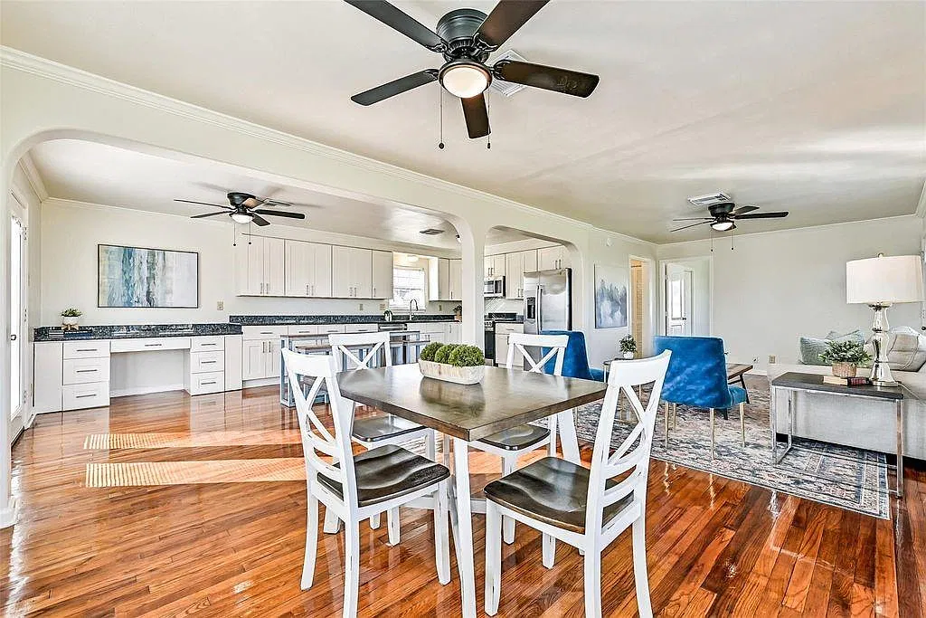 2 bed, 1.0 bath, 1038 sqft, $1,550 — Photo 3