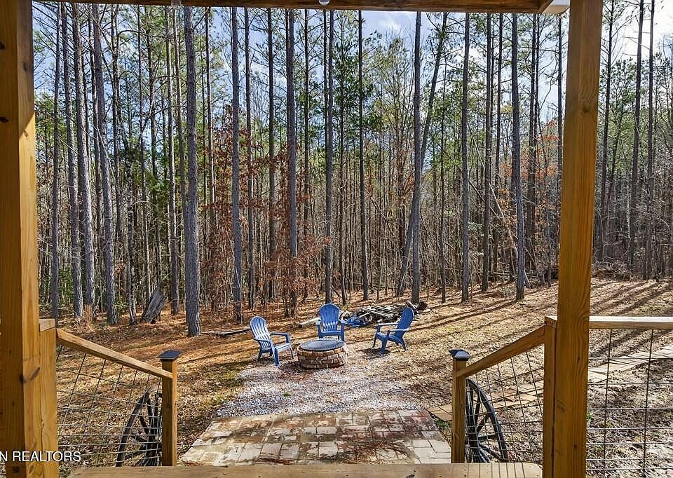 13th image of this home