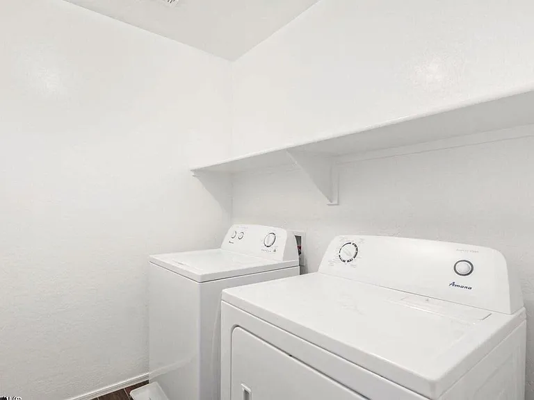 17127 W Statler St — Photo 26