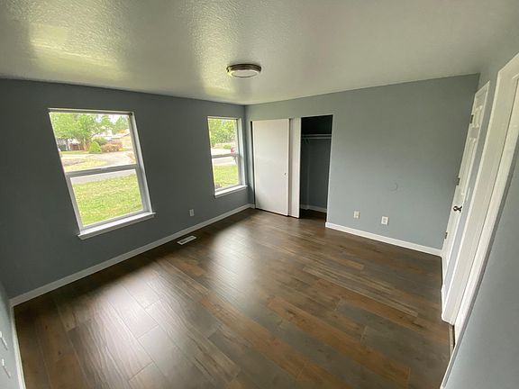3rd image of 19105 11th Avenue Ct E