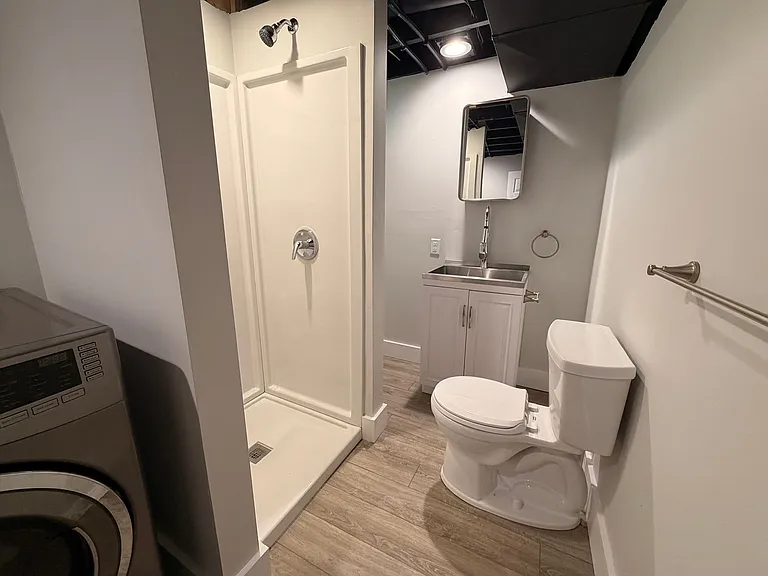 2538 Berwyck Rd SE — Photo 37