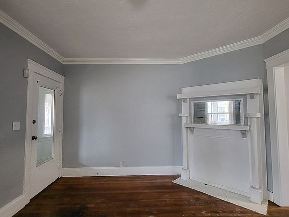 2nd image of 10005 North Blvd