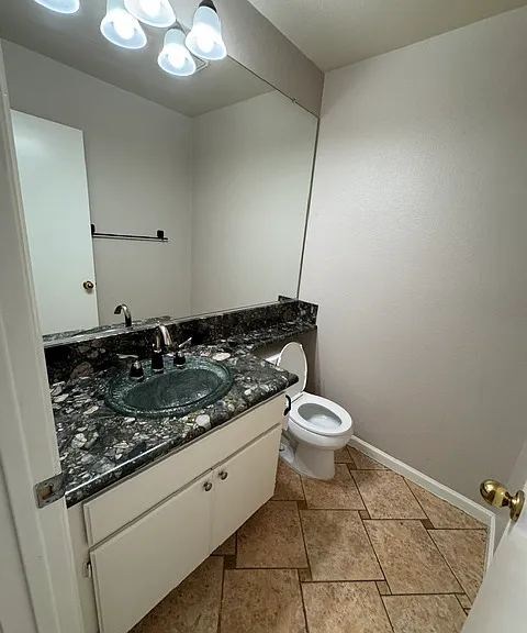 7878 Pineridge Ct — Photo 14