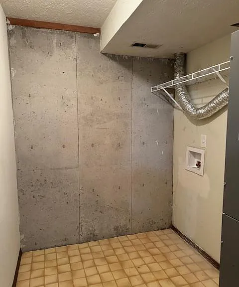 104 Clark St #104 — Photo 10