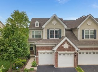 1217 Falcon Ridge Dr, Elgin, IL 60124