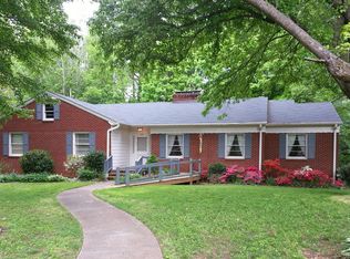 760 Wilshire Rd, Winston Salem, NC 27106