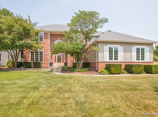 883 Waverly Ct, Aurora, IL 60502