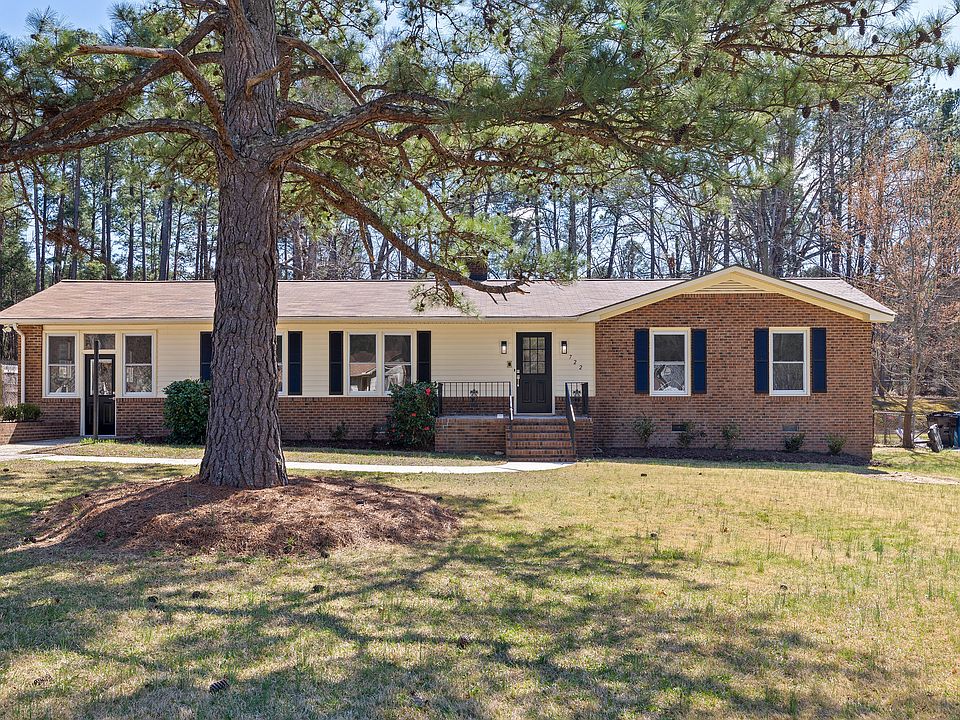 1st image of 722 Forge Rd