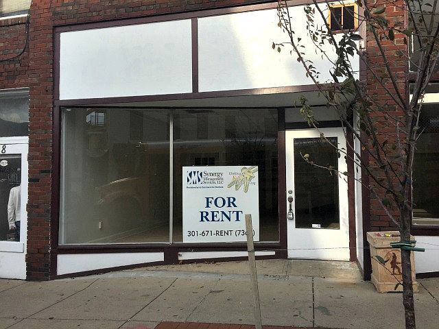 1st image of 6 W Franklin St