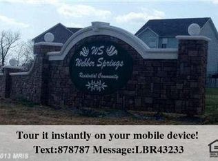 166 Diamante Dr, Inwood, WV 25428
