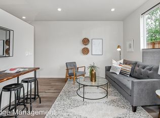 5687 NE Glisan St #B1-05, Portland, OR 97213