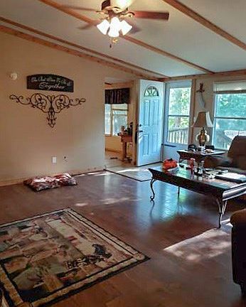 2nd image of 1651 County Road 2105