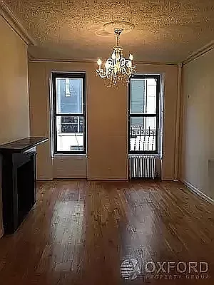 Rented by Oxford Property Group | media 25