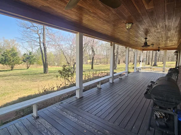 2769 New Hall Rd, Greenbrier, TN 37073