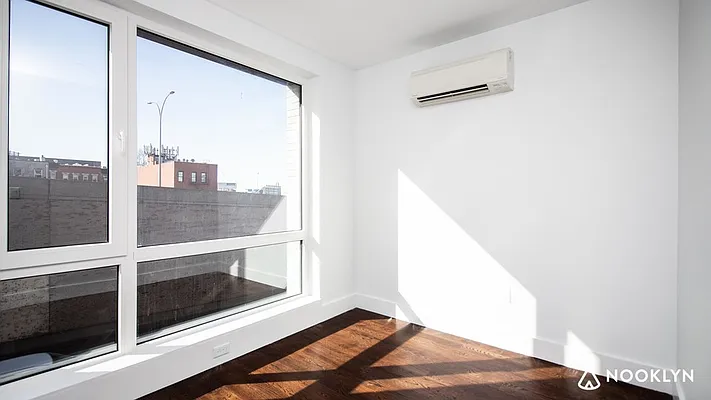 Rented by Nooklyn NYC LLC | media 34