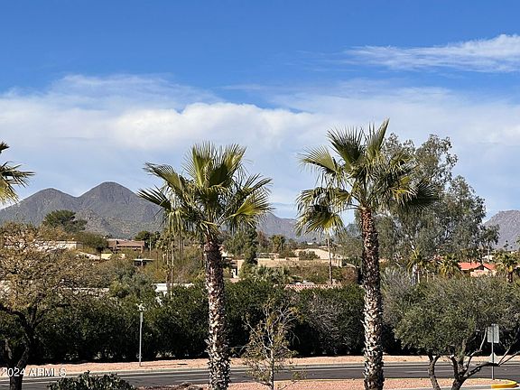 2nd image of 10401 N SAGUARO Boulevard E #209