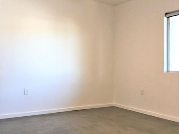 4th image of 3807 Ingraham St APT 301