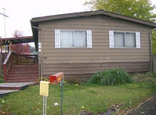132 Olivia Ln, Roseburg, OR 97470