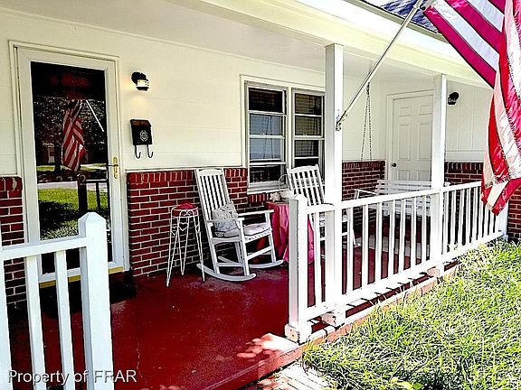2nd image of 212 W 19th St
